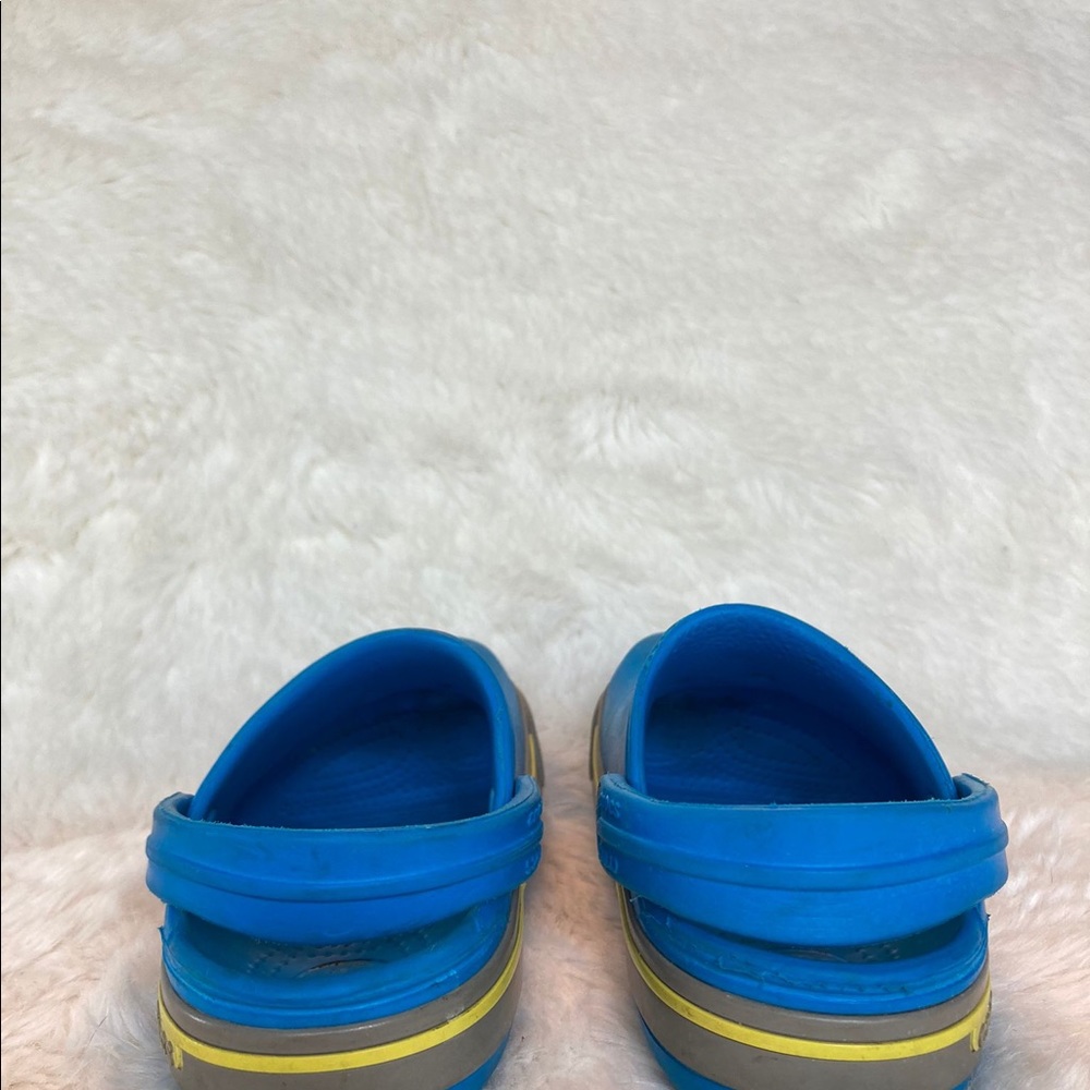 Blue Crocs - Picture 4 of 5